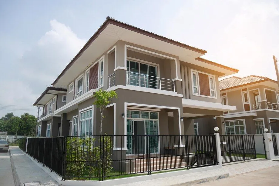 modern-house-exterior-sale-rent
